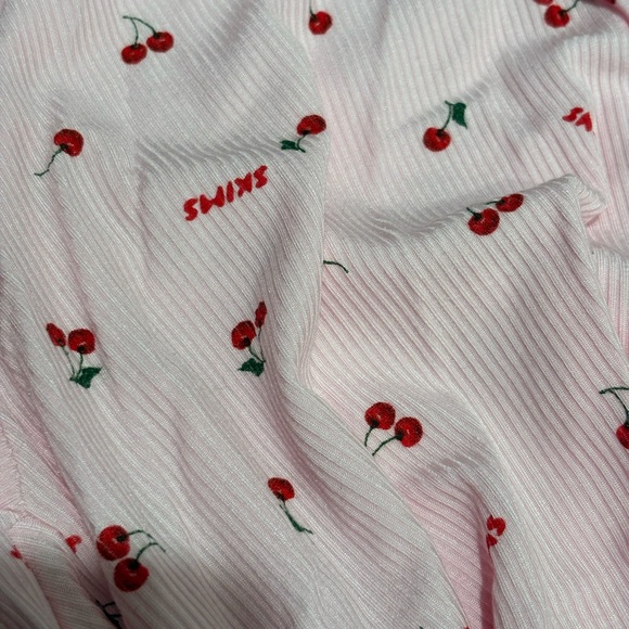 Pink Cherry Print Robe - Picture 3 of 4